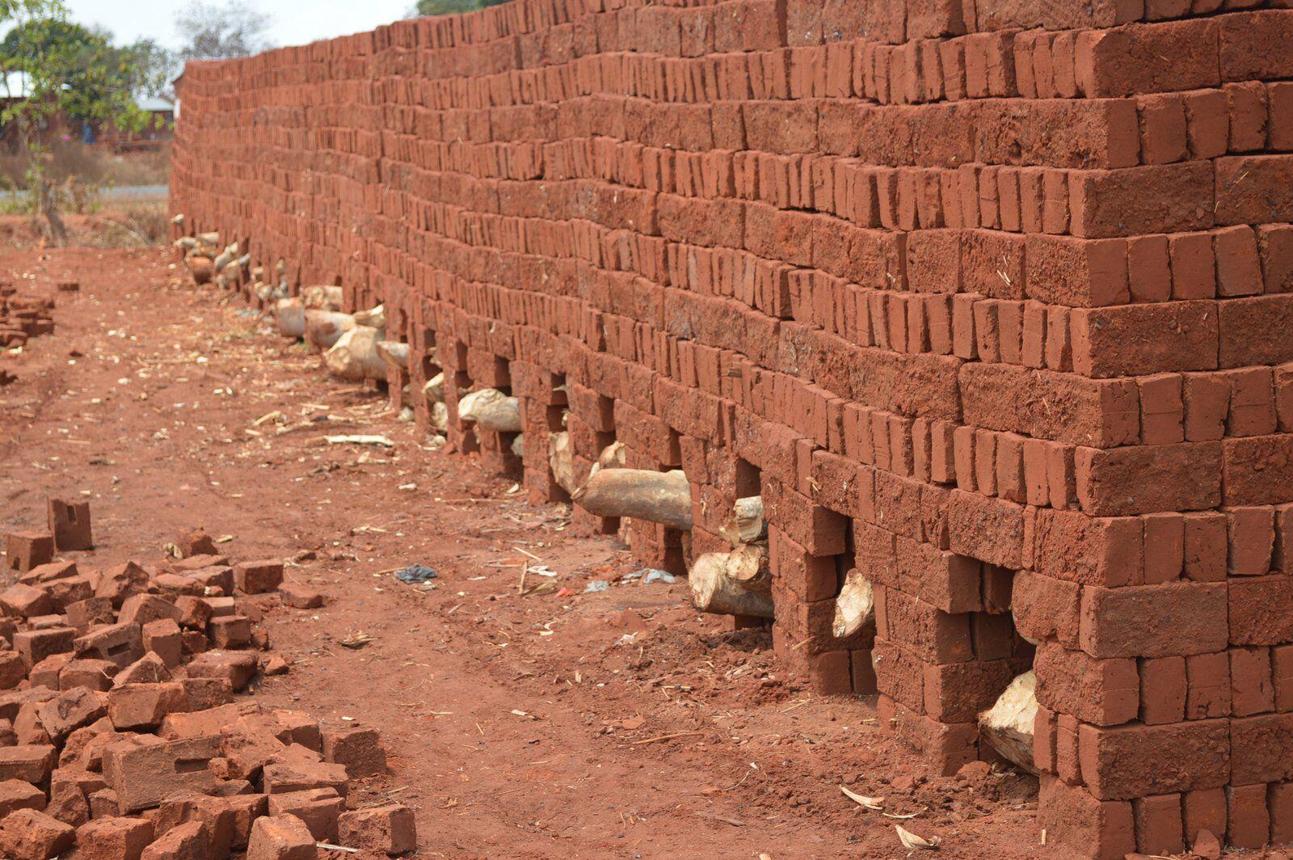 Help Us Build the Simuka AfriLearn Education Centre (Zomba, Malawi)